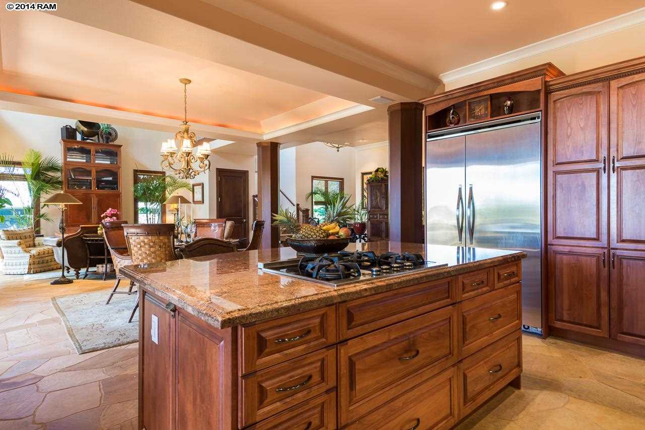 Pukalani Home : 2950 Aina Lani Dr, Maui, Hawaii