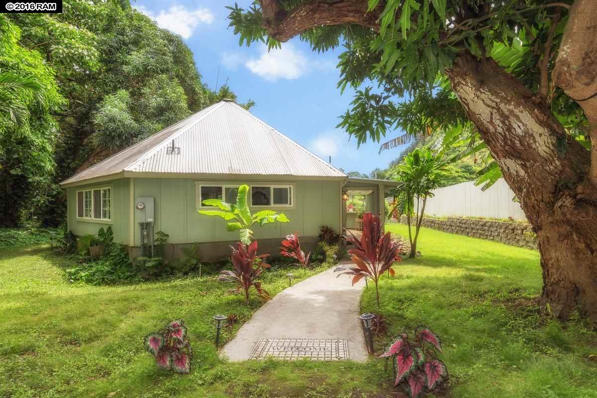 Wailuku Home Sold: 326 Iao Valley Rd, Maui, Hawaii