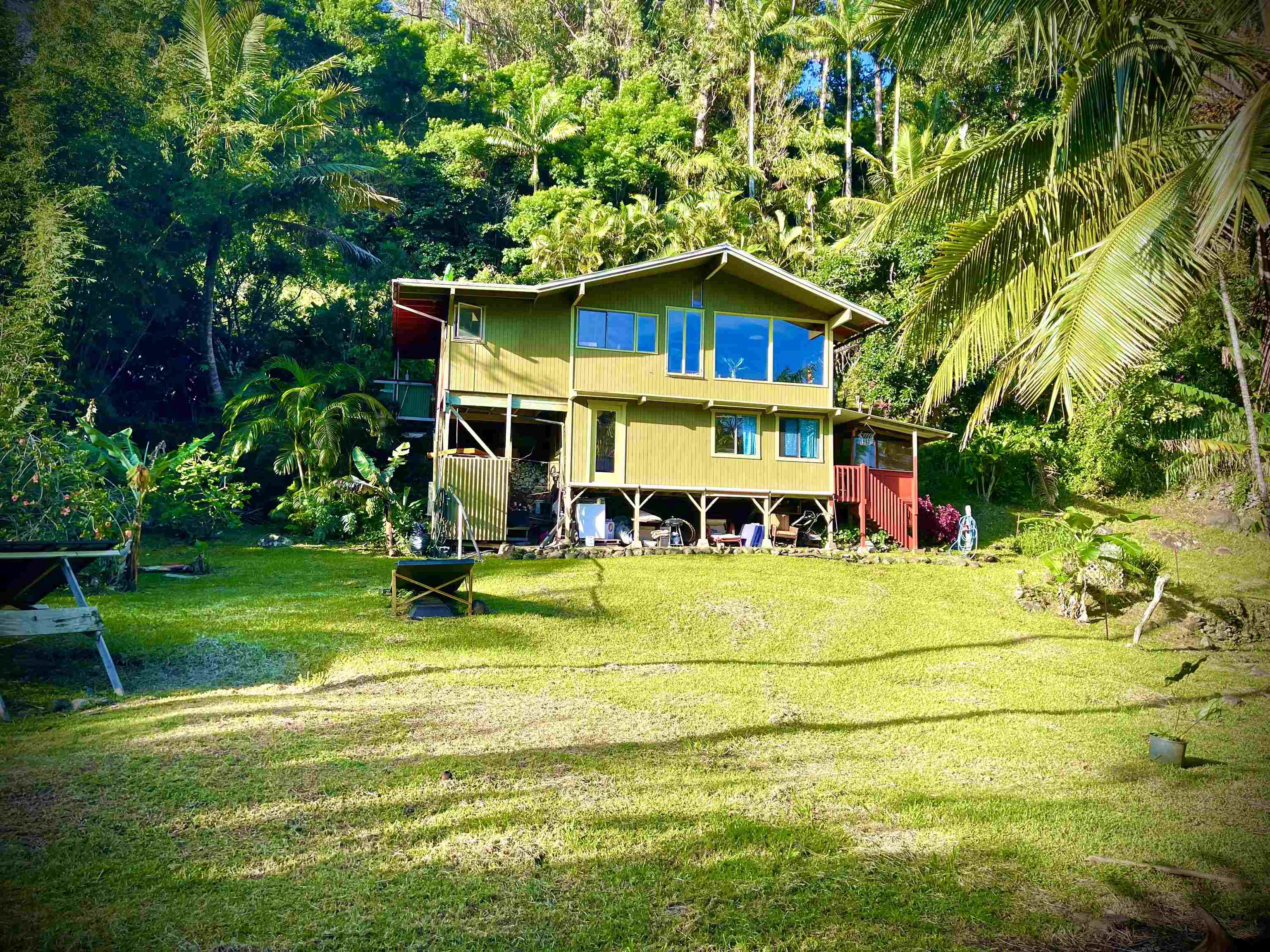 Photo of  106 Hikiau Rd, Haiku, Maui, Hawaii