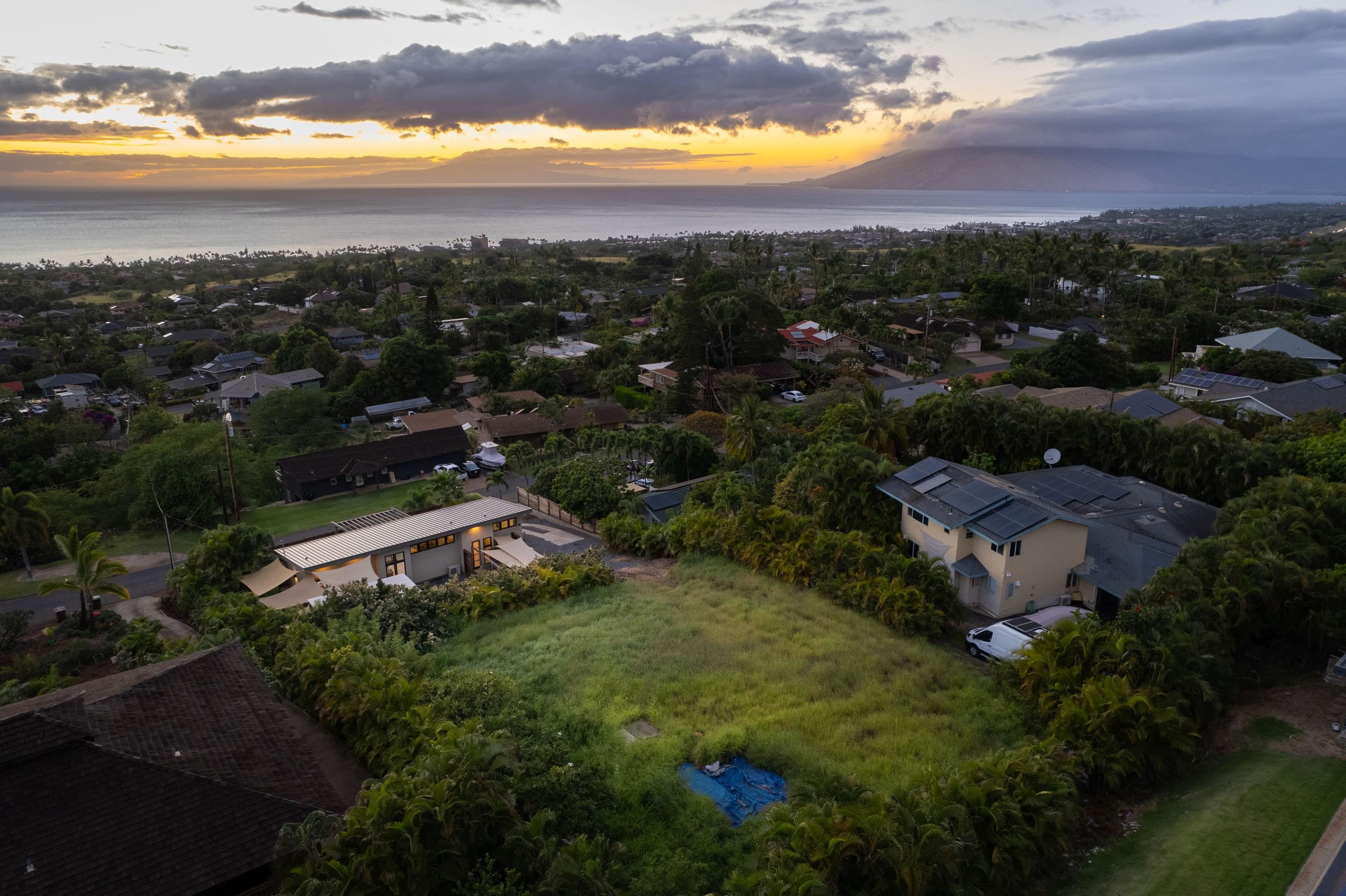 Photo 3 of  721 Mililani Pl, Maui Meadows, Maui, Hawaii